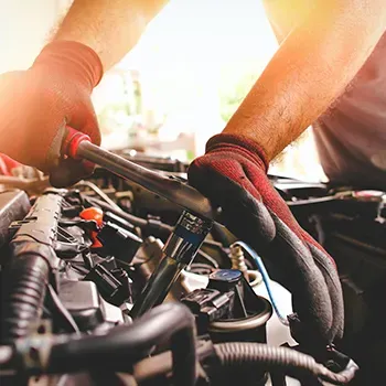 Engine Repair in Chesterfield, MI
